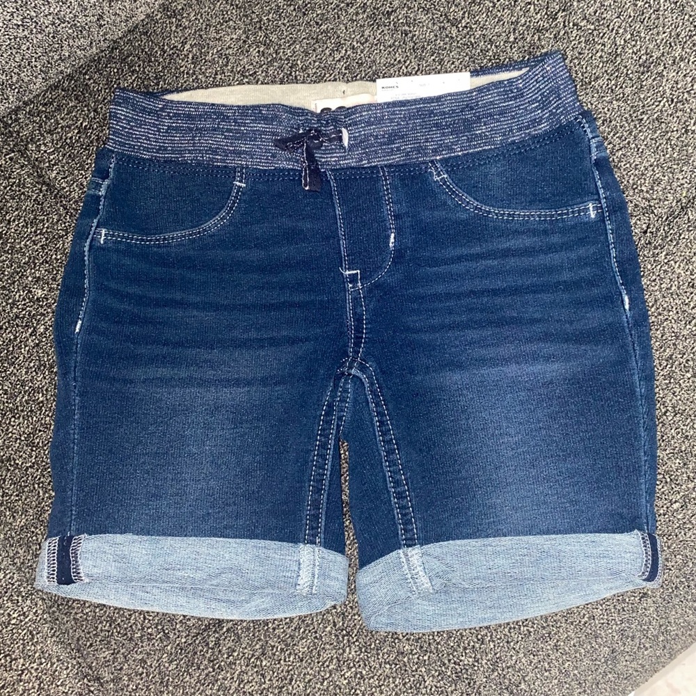 Bermuda shorts💙